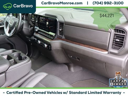 Certified 2025 GMC Sierra 1500 SLT AWD/4WD image 47