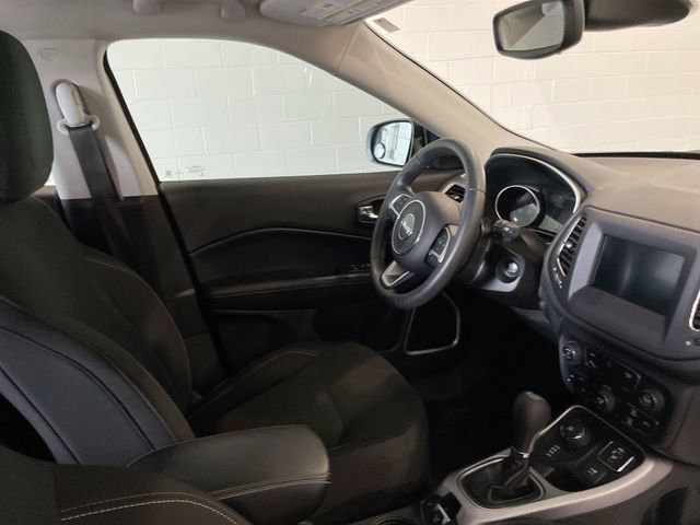 Used 2019 Jeep Compass Sport AWD/4WD image 18