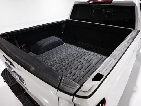 Used 2025 GMC Sierra 1500 Denali Ultimate AWD/4WD image 10