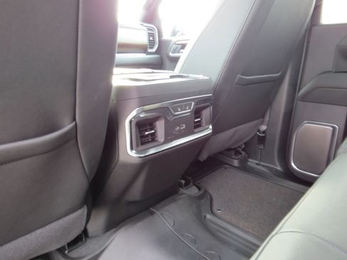 Used 2025 Chevrolet Silverado 1500 High Country w/ Midnight Edition AWD/4WD image 18