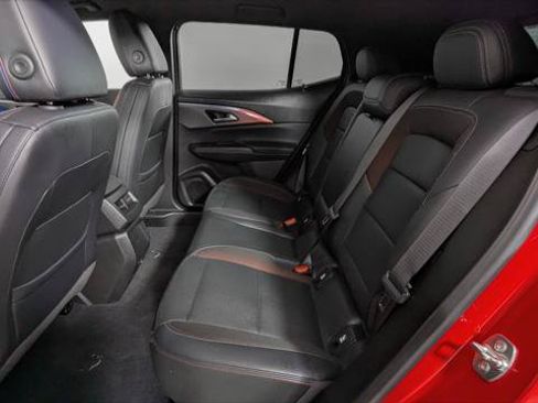 Used 2024 Chevrolet Equinox EV RS FWD image 17