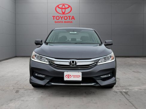 Used 2017 Honda Accord EX-L image 3