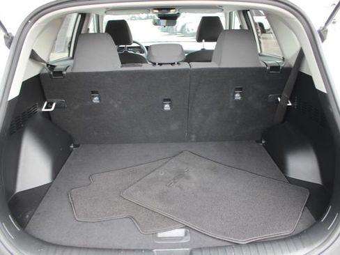 Used 2024 Kia Seltos LX AWD/4WD image 7