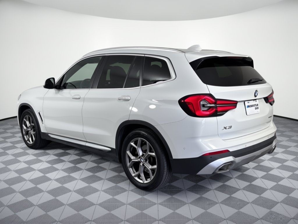 Used 2023 BMW X3 xDrive30i w/ Premium Package w/ZPA AWD/4WD image 3