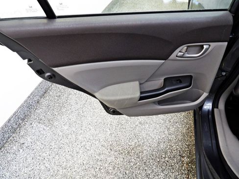 Used 2012 Honda Civic HF image 9