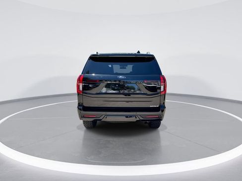 Used 2025 Ford Expedition Tremor AWD/4WD image 7