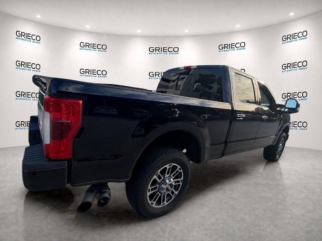 Used 2017 Ford F250 Platinum w/ Platinum Ultimate Package AWD/4WD image 7