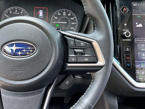 Used 2025 Subaru Ascent Touring w/ Popular Package #1 AWD/4WD image 11
