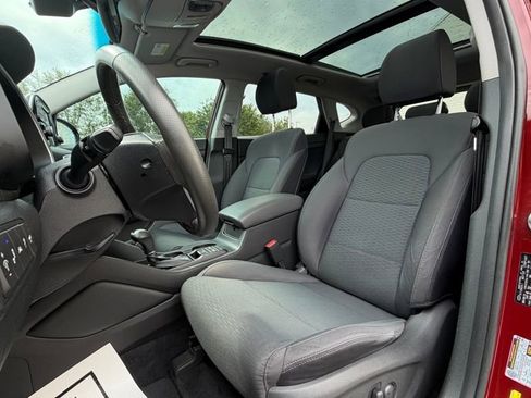 Used 2019 Hyundai Tucson Night image 3