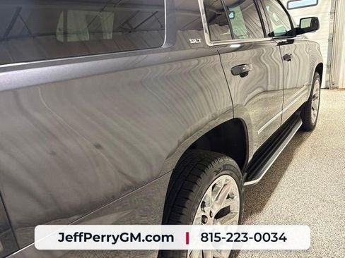 Used 2020 GMC Yukon SLT w/ Premium Edition AWD/4WD image 9