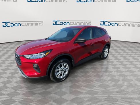 New 2026 Ford Escape Active w/ Cold Weather Package AWD/4WD image 4