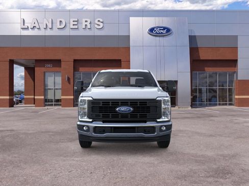 New 2026 Ford F250 XL w/ XL Driver Assist Package RWD image 6
