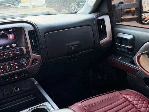 Used 2015 GMC Sierra 3500 SLT w/ Duramax Plus Package image 11