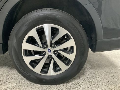 Used 2022 Subaru Outback Premium w/ Popular Package #1 image 11