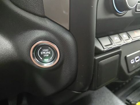 New 2026 Chevrolet Silverado 1500 W/T w/ WT Value Package image 15