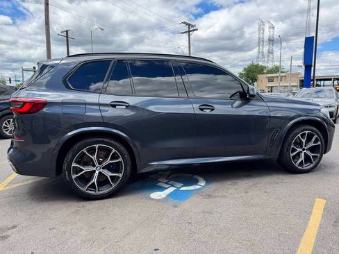 Used 2019 BMW X5 xDrive50i w/ M Sport Package AWD/4WD image 4