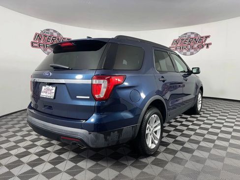 Used 2016 Ford Explorer FWD image 7