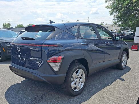 New 2026 Hyundai Kona SE image 3