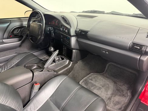 Used 1995 Chevrolet Camaro Z28 RWD image 23