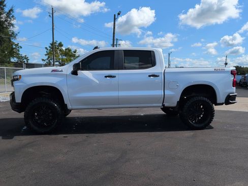 Used 2020 Chevrolet Silverado 1500 LT Trail Boss w/ Bed Protection Package AWD/4WD image 2