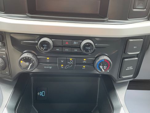 Used 2025 Ford F250 XLT w/ Camper Package AWD/4WD image 22