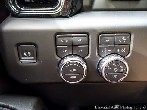Certified 2025 GMC Sierra 1500 AT4X AWD/4WD image 22