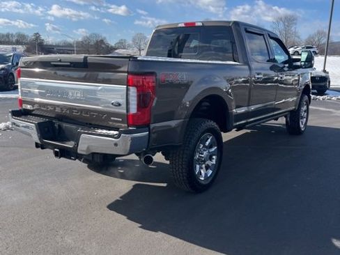 Used 2017 Ford F250 King Ranch w/ King Ranch Ultimate Package image 3