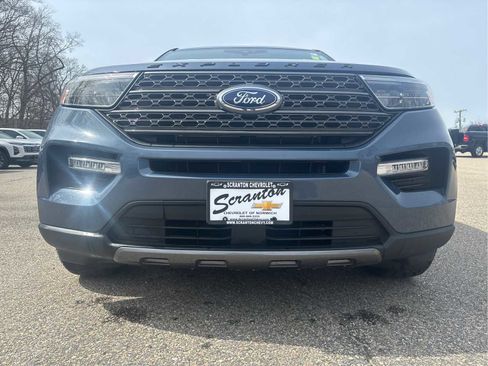 Used 2021 Ford Explorer XLT w/ Equipment Group 202A image 24