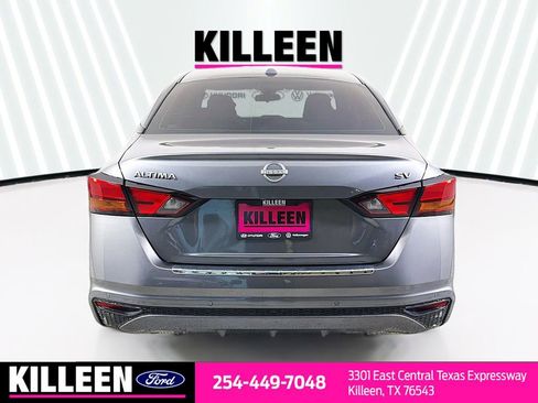 Used 2023 Nissan Altima 2.5 SV FWD image 7