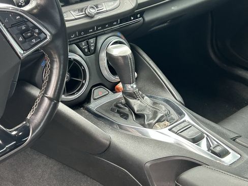 Used 2023 Chevrolet Camaro LT w/ Technology Package RWD image 10