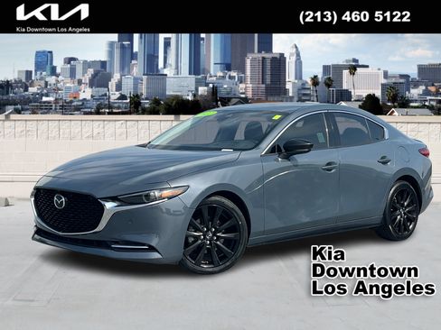 Used 2022 MAZDA MAZDA3 s image 1