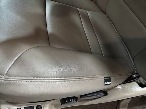 Used 2001 Ford Excursion Limited image 66