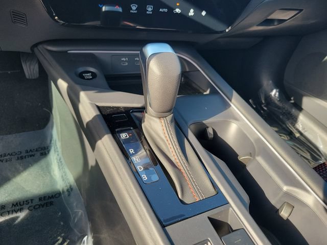 New 2026 Nissan Sentra SR w/ Floor Mat Package FWD image 30