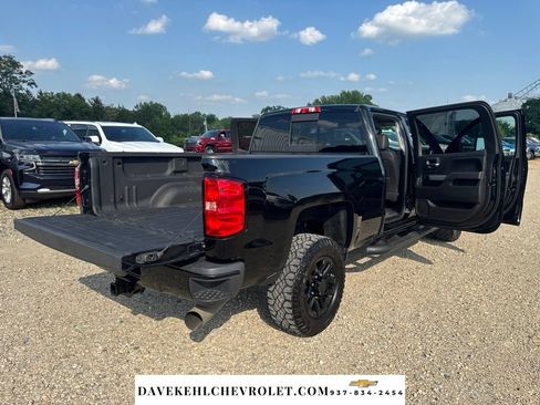 Used 2019 Chevrolet Silverado 2500 LTZ w/ Duramax Plus Package AWD/4WD image 15