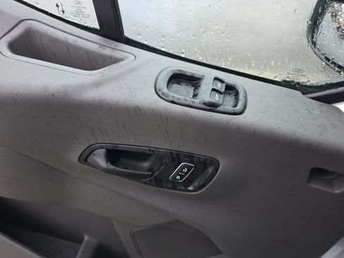Used 2024 Ford Transit 250 Low Roof w/ Exterior Upgrade Package image 20