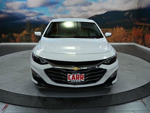 Used 2024 Chevrolet Malibu LT image 3