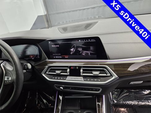 Used 2020 BMW X5 sDrive40i w/ Premium Package image 23