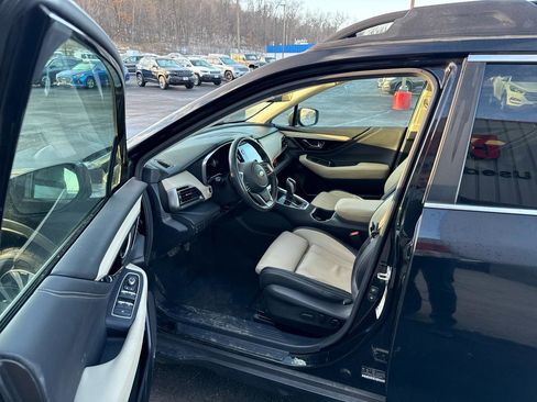 Used 2021 Subaru Outback Limited image 4