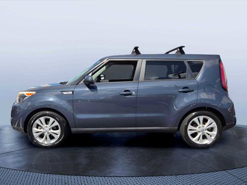 Used 2016 Kia Soul + FWD image 3