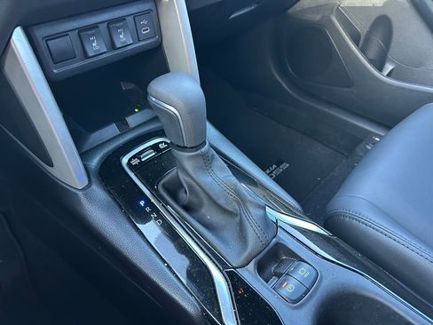 Certified 2025 Toyota Corolla Cross XSE w/ Convenience Package image 27