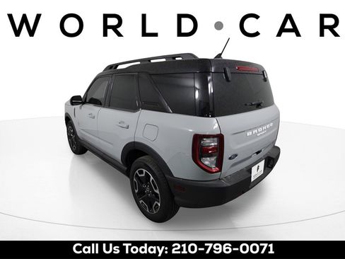 Used 2023 Ford Bronco Sport Outer Banks w/ Tech Package image 5