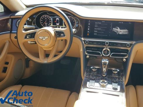 Used 2021 Bentley Flying Spur V8 AWD/4WD image 17