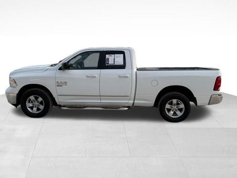Used 2019 RAM 1500 Classic SLT image 3