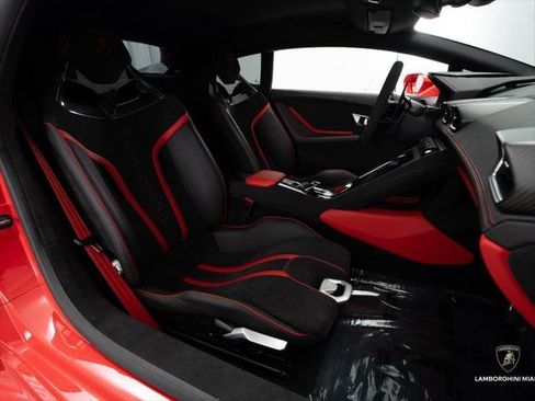 Used 2024 Lamborghini Huracan Tecnica RWD image 38