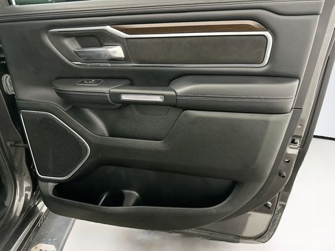 Used 2021 RAM 1500 Laramie image 31