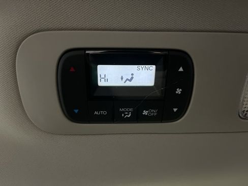 Used 2025 Honda Odyssey EX-L image 30