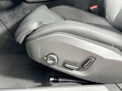 New 2025 Volvo S90 B6 Ultra w/ Lounge Package image 20