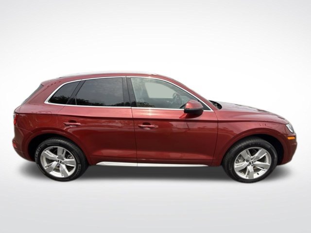 Used 2019 Audi Q5 Prestige w/ Premium Plus Package AWD/4WD image 2