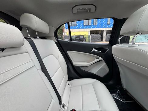 Used 2018 Mercedes-Benz GLA 250 4MATIC image 34