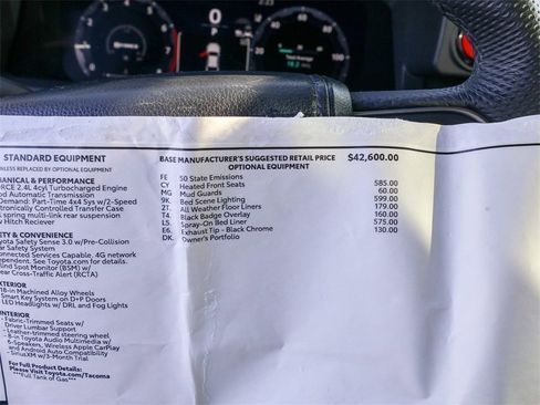 Used 2024 Toyota Tacoma TRD Sport image 28